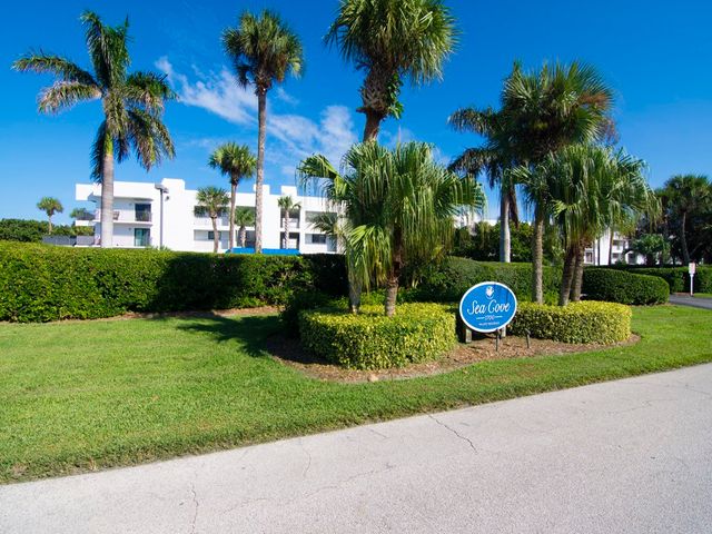 $8,500 | 1700 Ocean Drive, Unit 306 | Oceanside