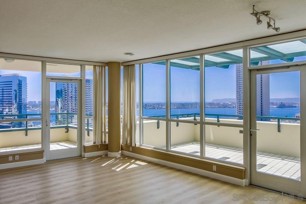 a view of an empty room and window