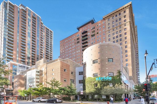 $159,000 | 40 East 9th Street, Unit 311 | South Loop