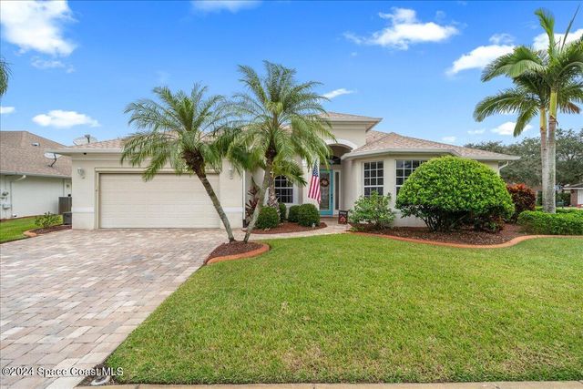 $595,000 | 1737 Windbrook Drive | Bayside Lakes