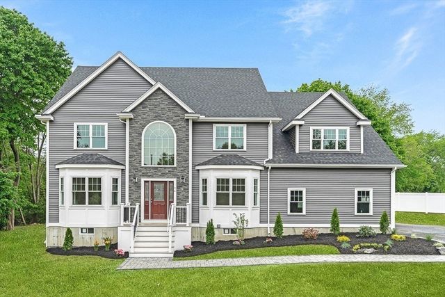 $1,899,000 | 14 Cedarwood Lane | Burlington Town Center