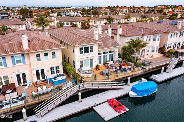 $2,697,000 | 1473 Twin Tides Place | Southwest Oxnard