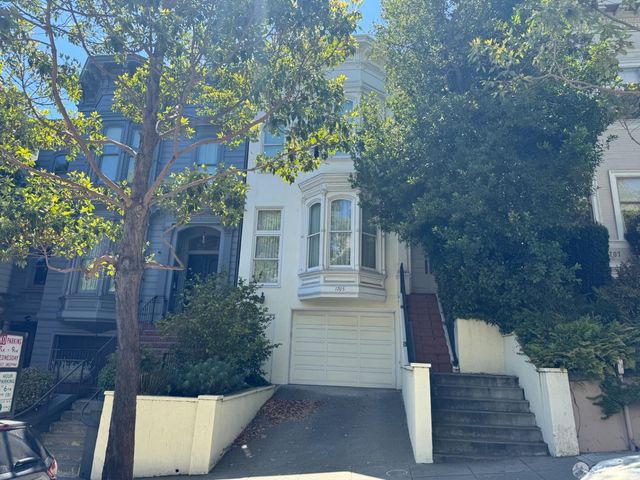 $3,200,000 | 1705 Gough Street | Lower Pacific Heights