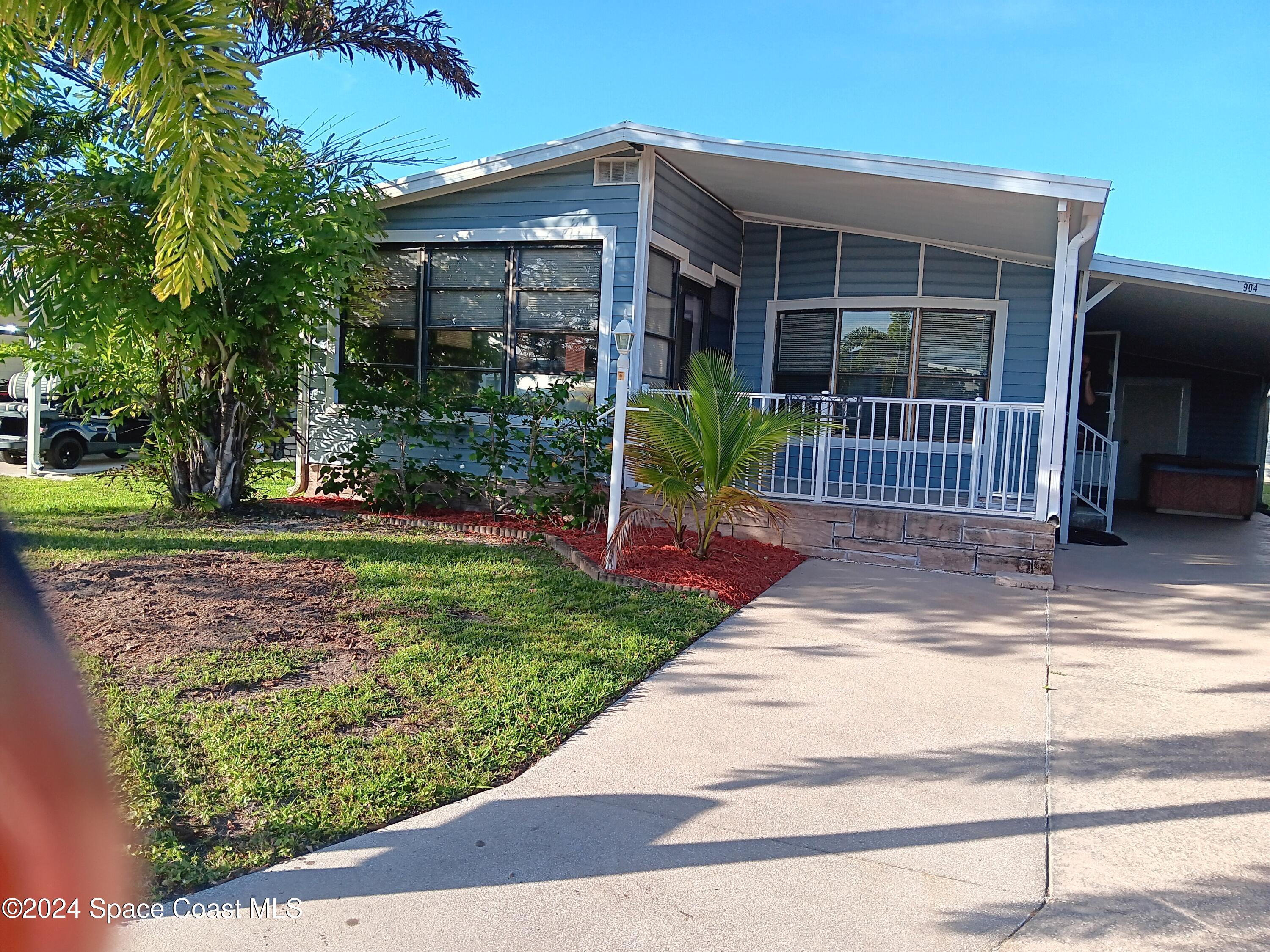 front view of house with a yard