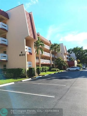 $157,000 | 1030 Country Club Drive, Unit 301 | Margate