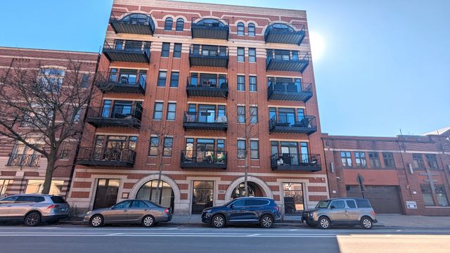 $3,995 | 1355 West Washington Boulevard, Unit 6B | West Loop