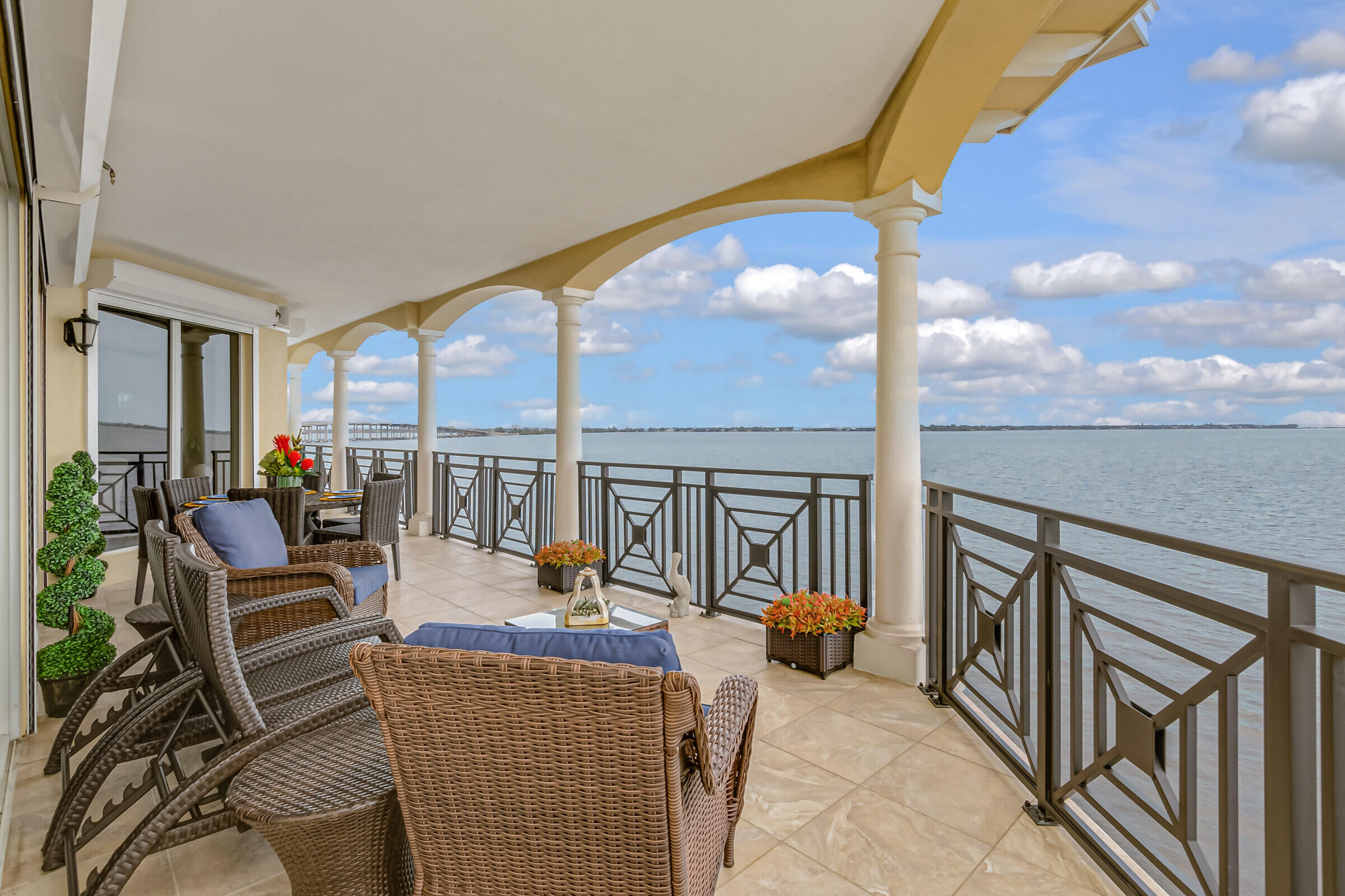 Panoramic Views from your Balcony