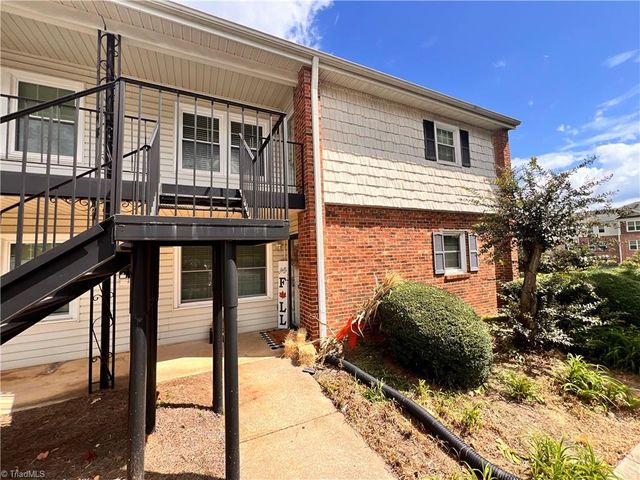 $130,000 | 204 Northpoint Avenue, Unit L | High Point