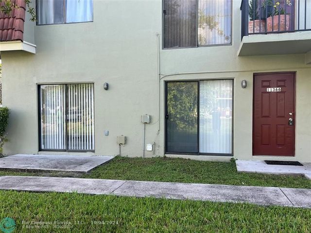 $1,750 | 11366 Royal Palm Boulevard, Unit 11366 | Country Club