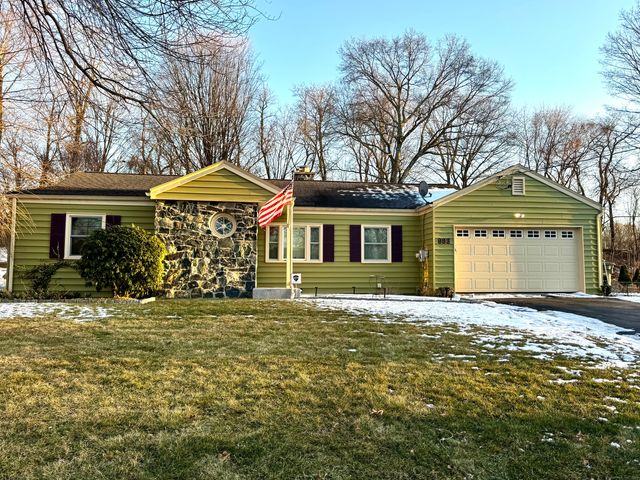 $499,900 | 983 Naugatuck Avenue | Parkway-Wheelers Farm Road