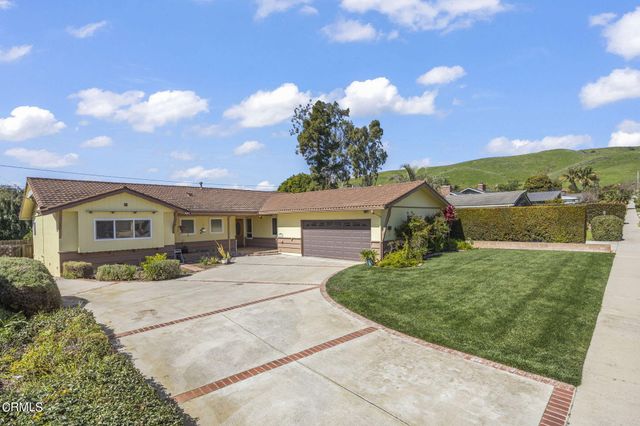 $1,199,000 | 363 Seton Hall Avenue | Ventura College