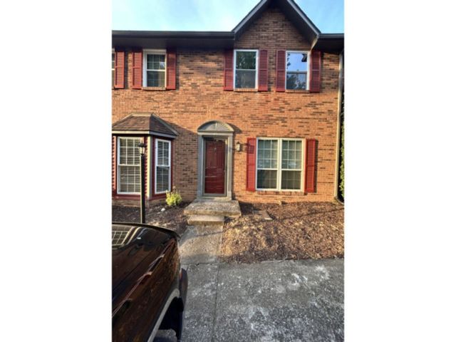 $229,500 | 471 Hickory Glade Drive | Hickory Glade