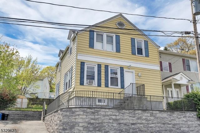 $1,900 | 17 Willie Street, Unit 1 | Haledon