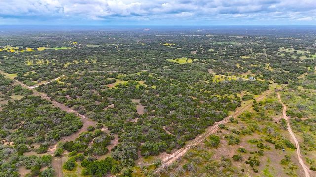 $1,200,000 | 230 Old Roeder Harper Tx 78631