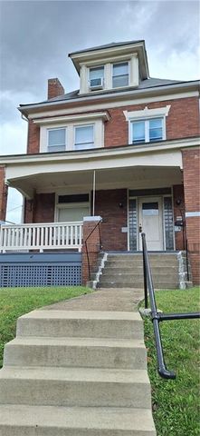 $1,675 | 2261 Tilbury Avenue, Unit 2 | Squirrel Hill South