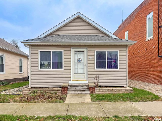 $79,900 | 203 West Main Street | Elmwood