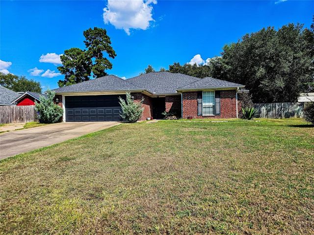 $240,000 | 905 Dogwood Ridge Drive | Diboll