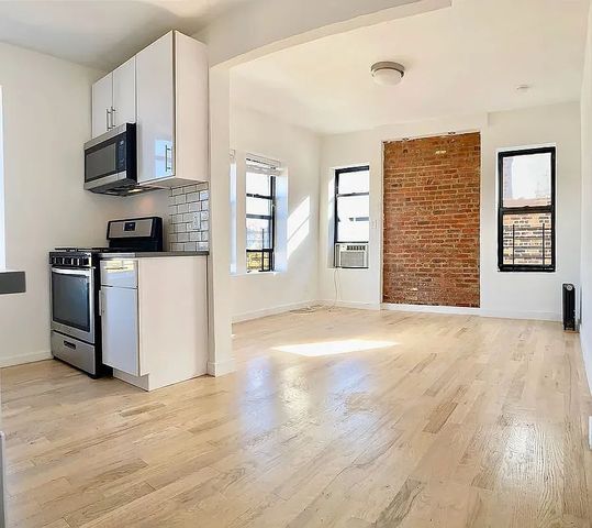 $2,995 | 220 East 23rd Street, Unit 4L | Flatbush