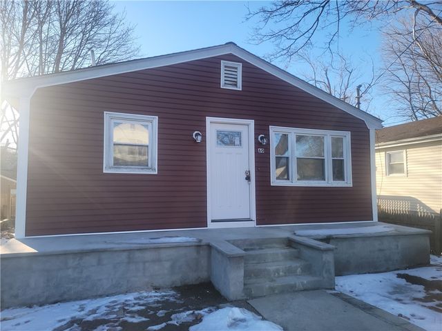 $369,900 | 60 Ophelia Street | Hartford