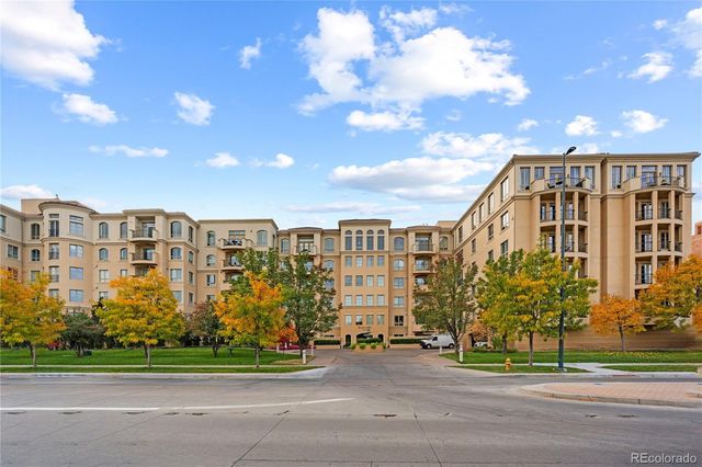 $1,250,000 | 2500 Cherry Creek S Drive, Unit 104 | Belcaro