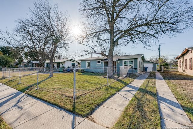 $195,000 | 318 East Amber Street | Bellaire