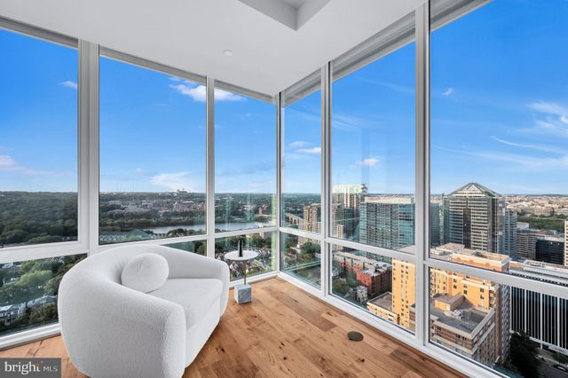 $14,000 | 1781 North Pierce Street, Unit 2503 | North Rosslyn