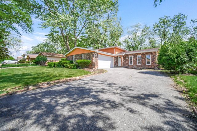 $320,000 | 4329 Applewood Lane | Matteson