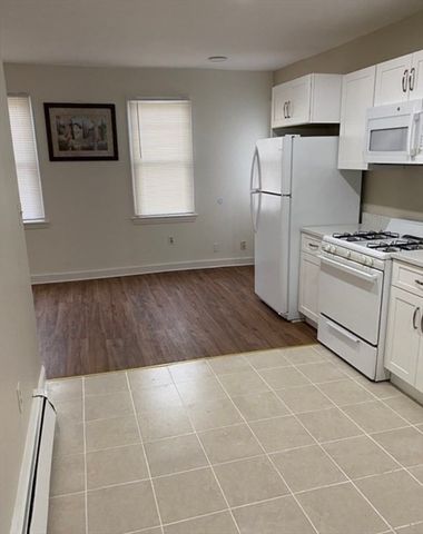 $2,150 | 361 Webster Street, Unit 1 | Rockland