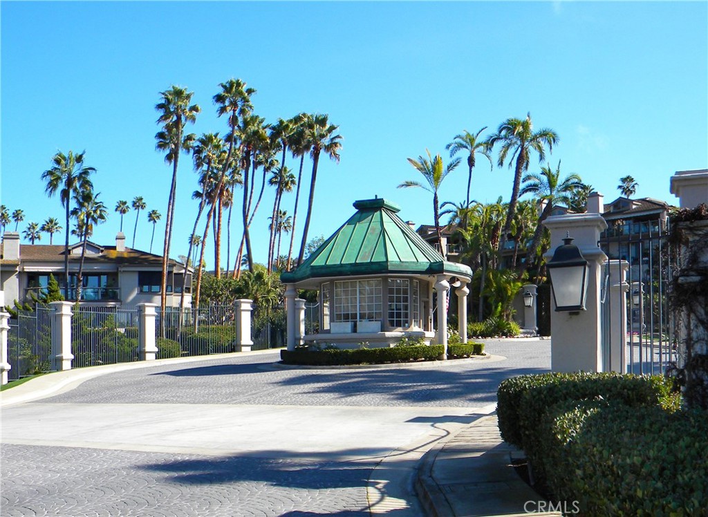 Apr 19, 2007 - Newport Beach, CA, USA - The Island Hotel in