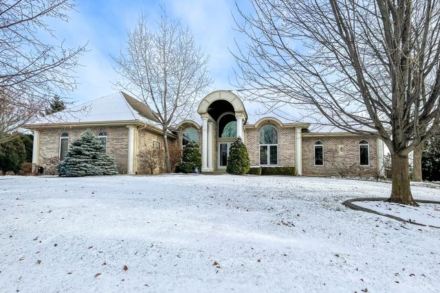 $1,299,000 | W213N5230 Golfview Drive | Taylors Woods