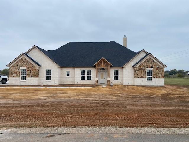 a view of house and outdoor space