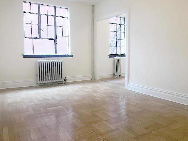 $4,950 | 72 Barrow Street, Unit 5T | West Village