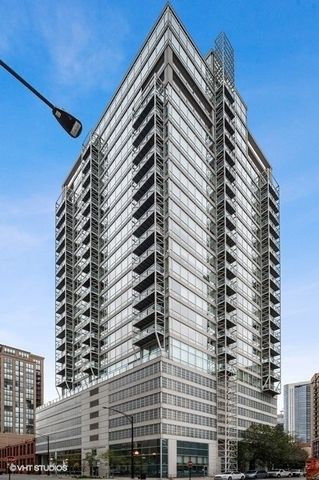 $1,750,000 | 653 North Kingsbury Street, Unit 2302 | Kingsbury on the Park