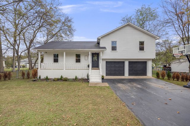 $399,900 | 4008 Glenrose Drive | Columbia