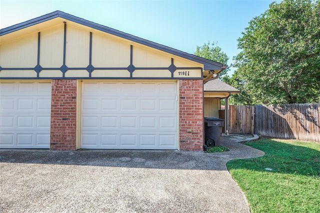 $1,550 | 11911 Metmora Court | Fort Worth