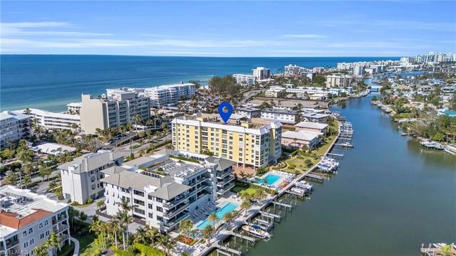 $8,500 | 1900 Gulf Shore Boulevard North, Unit 304 | Moorings