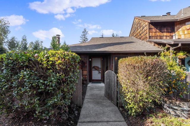 $455,000 | 8132 Sunflower Drive | Cotati