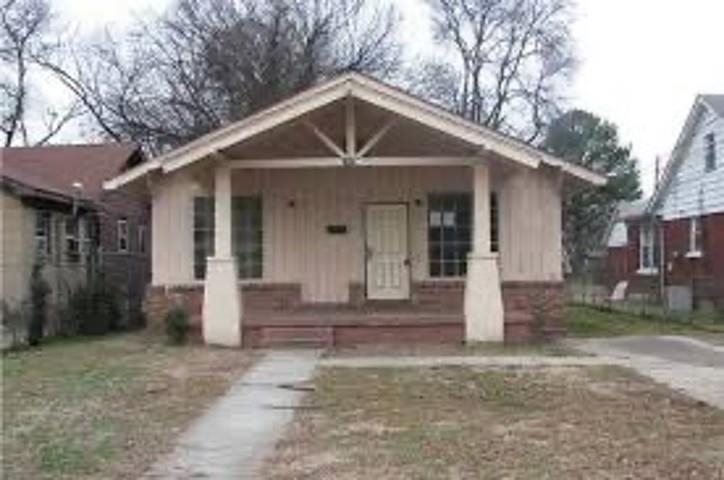 Bungalow with covered porch