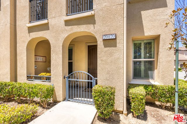 $760,000 | 20420 Paseo Cresta | Porter Ranch