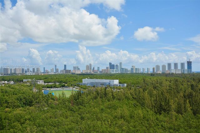 $478,000 | 14951 Royal Oaks Lane, Unit 1706 | North Miami