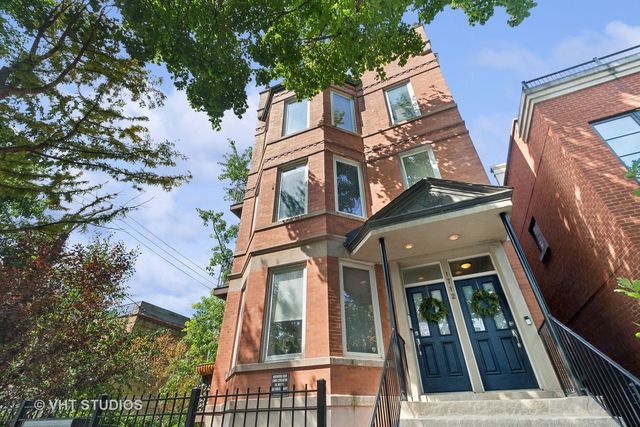 $549,000 | 1712 North Wood Street, Unit 1W | Wicker Park