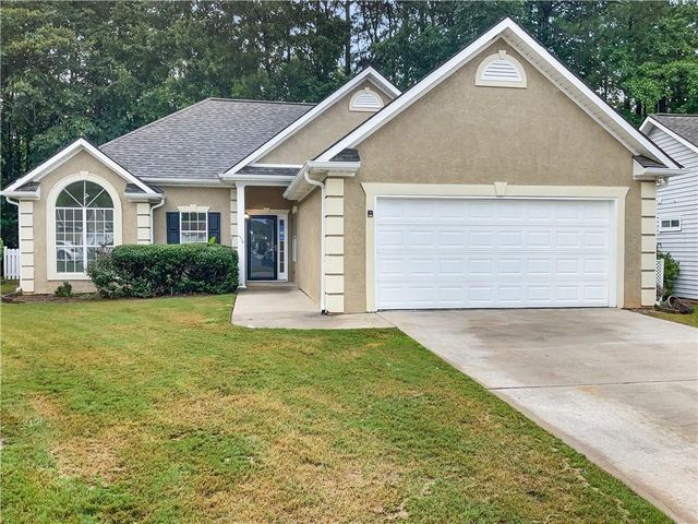 $383,000 | 431 Rock Creek Drive | Peachtree City