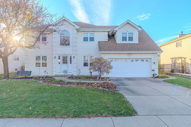 $399,000 | 1901 Pebble Beach Drive | Joliet