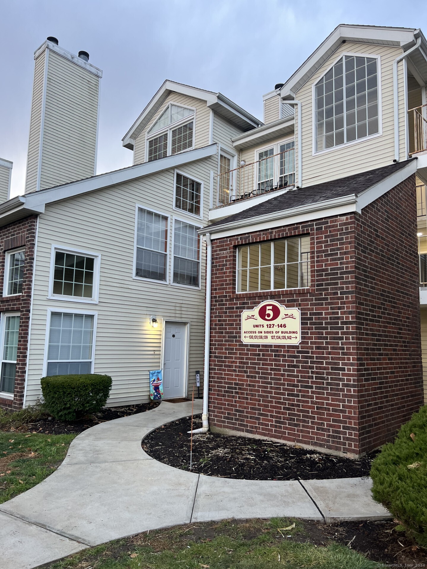 Building 5 - Unit is 3rd floor, faces Westlake Drive