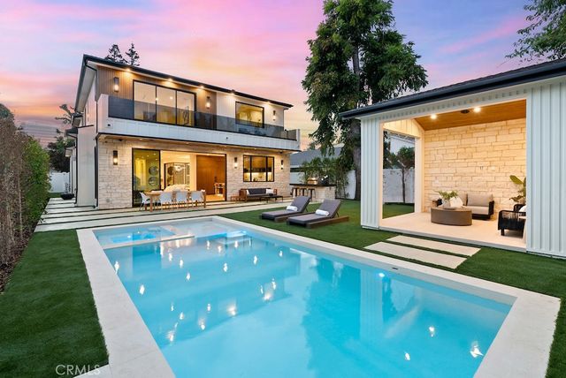 $3,699,000 | 4708 Noble Avenue | Sherman Oaks