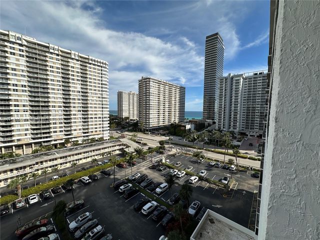 $2,800 | 2049 South Ocean Drive, Unit 1004 | Oceanside