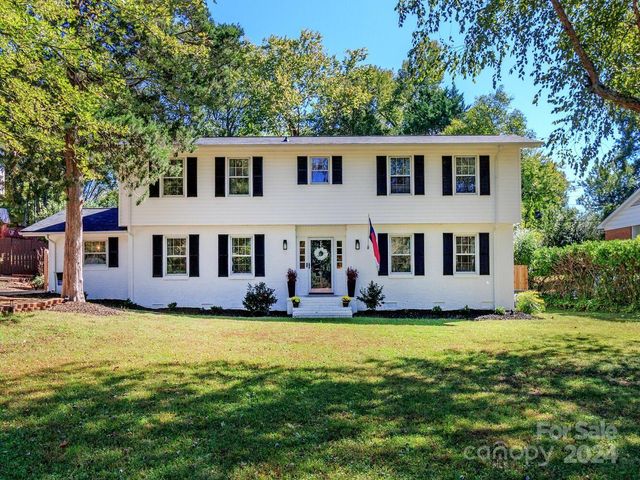 $644,900 | 7431 Folger Drive | Olde Providence North