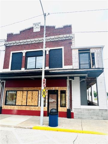 $475,000 | 200 East Main Street | Hoopeston