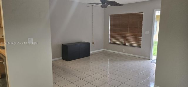 $2,400 | 2655 West 67th Place, Unit 1413 | Hialeah