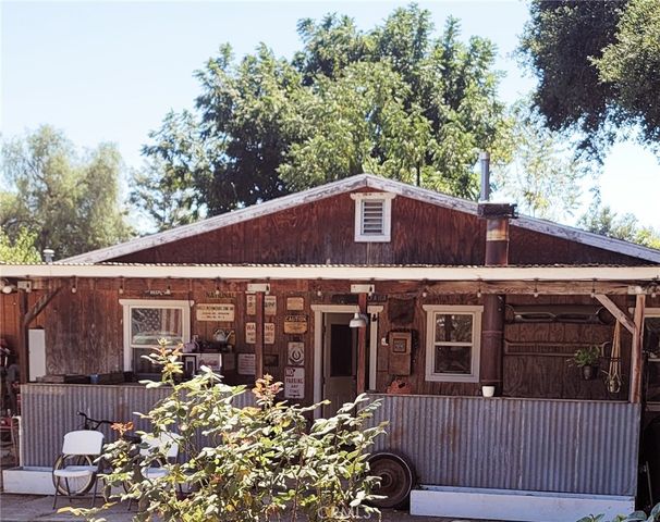 $875,000 | 10482 Santa Ana Road